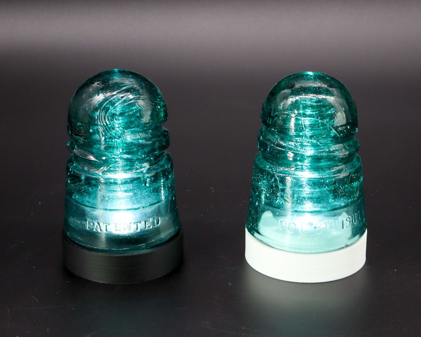 LightAndTimeArt Battery Powered Lamp base Battery Powered Lamp Base Set of 5 With Remote for Glass Insulators