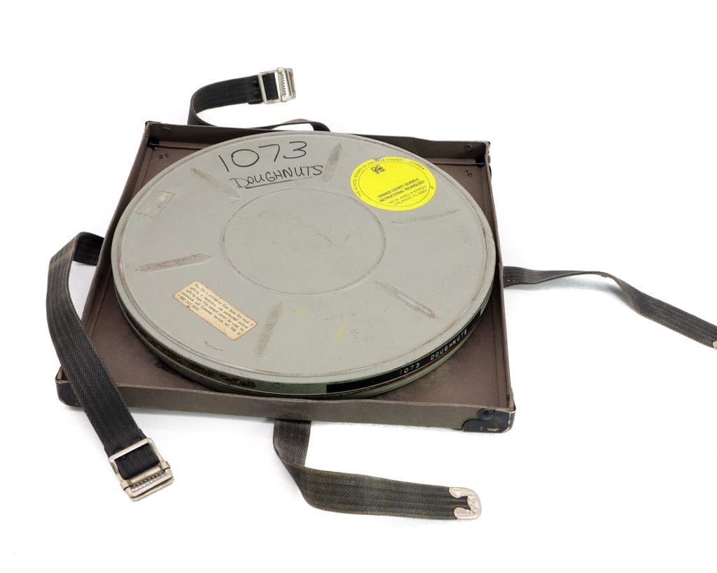 LightAndTimeArt Decor Vintage 16mm 1200FT 12" film reel set - Home Theater Accessories, Movie room décor