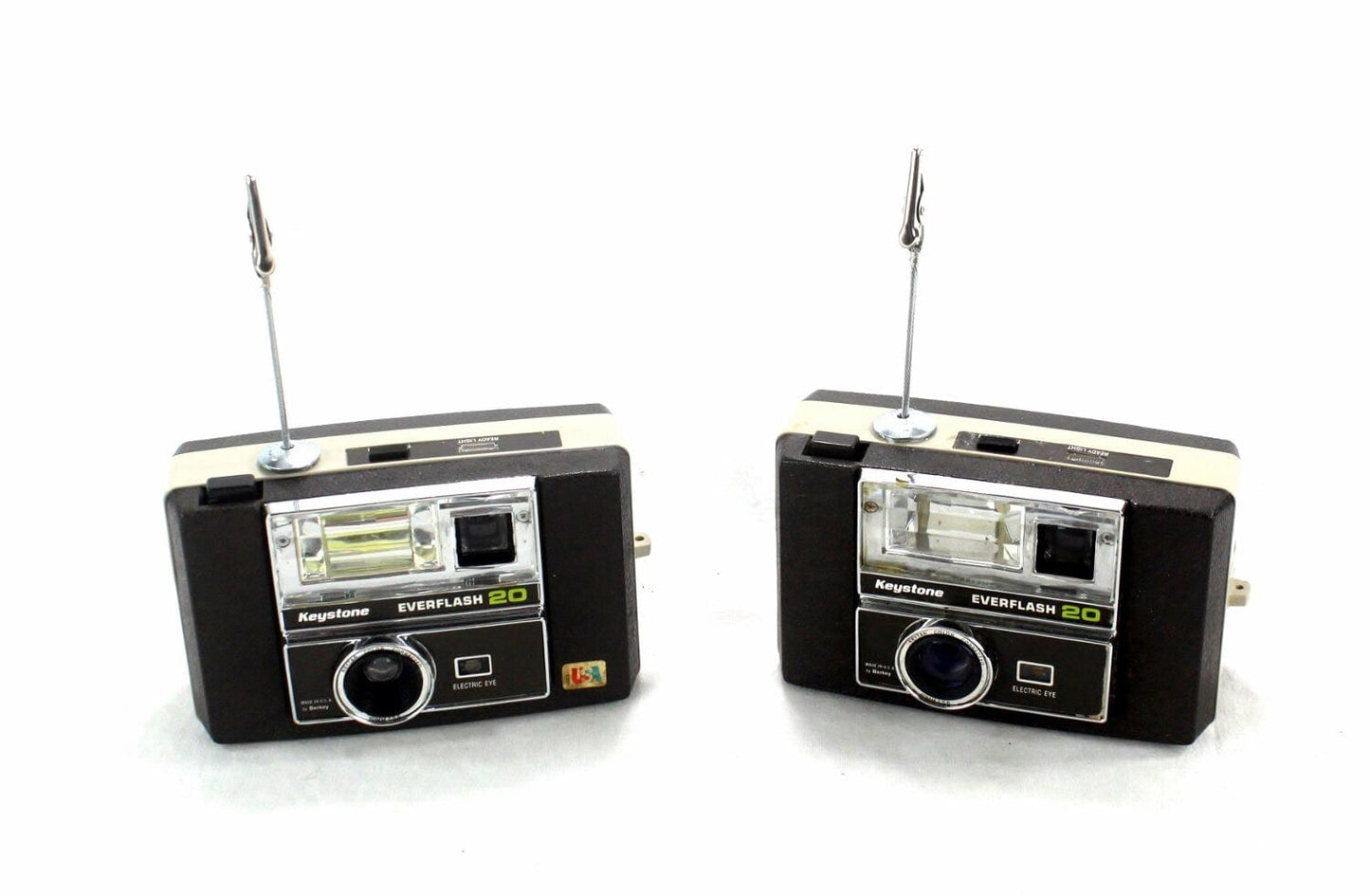 LightAndTimeArt Photo Holder Vintage Camera Photo Holder - 2 Keystone Everflash 20 Cameras - Wedding Name Card Holder, Photo Stand for Instax Film