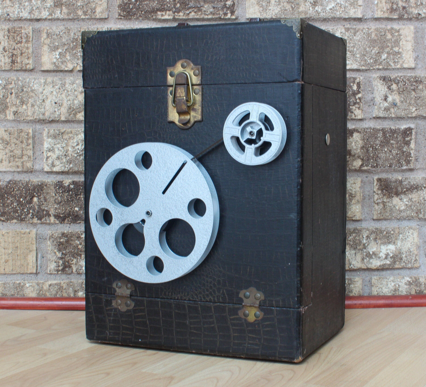 LightAndTimeArt Food Storage Containers Vintage Popcorn and Candy Storage Cabinet, Movie Room & Home Theater Décor, 1950 Keystone 8mm Projector Case