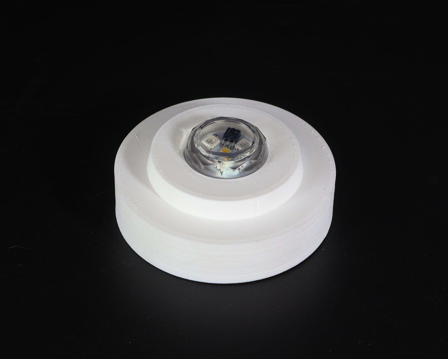 LightAndTimeArt Battery Powered Lamp base Battery Powered Lamp Base for "Hemingray-50" Glass Insulators