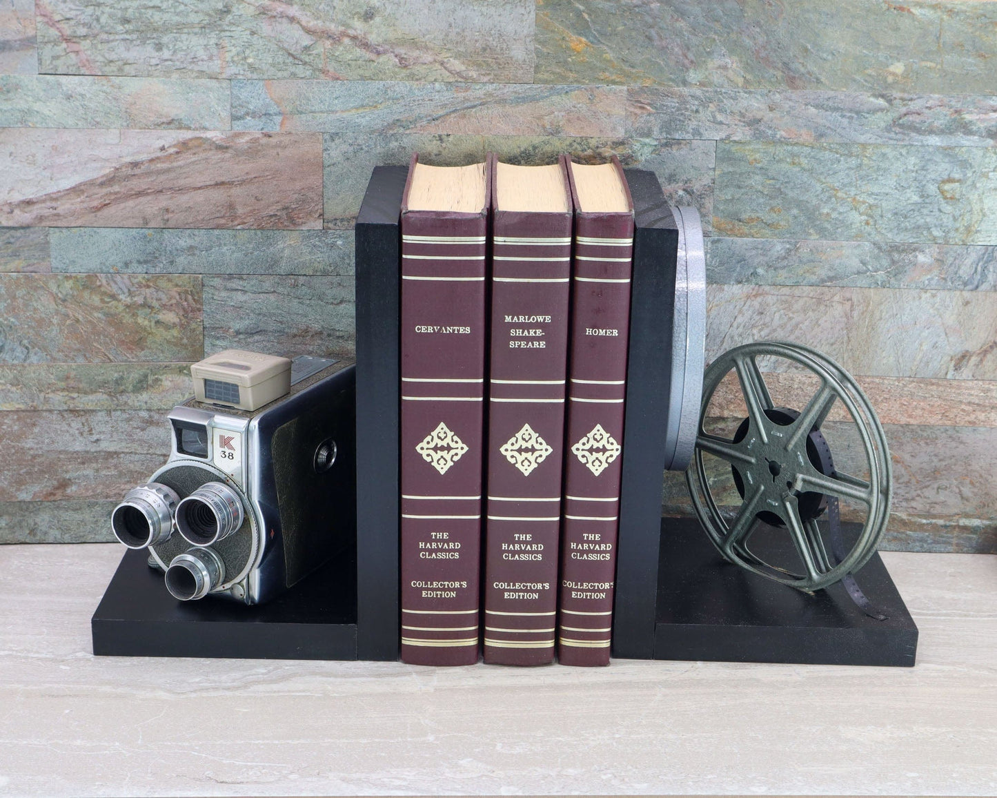 LightAndTimeArt Bookends Vintage Camera Bookends - DVD Holder - Keystone K38 Triple Turret - Movie Theater Décor - Movie Maker Gift - Git for Actor and Actress