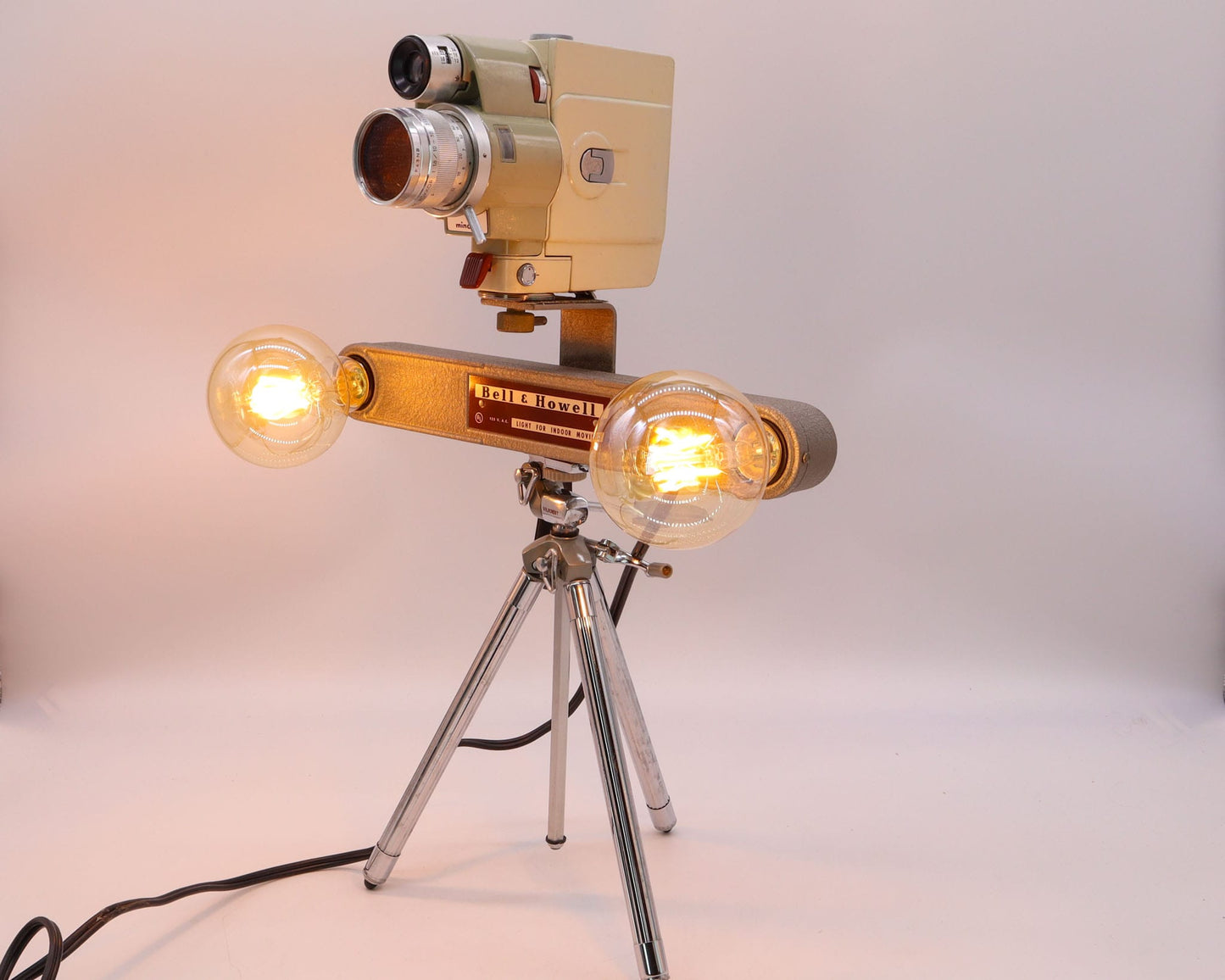 LightAndTimeArt Camera Lamp Movie Camera Lamp - 1960's 8mm Minolta Camera & Bell & Howell Light Bar on Vintage Tripod