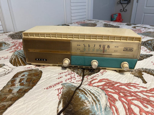 LightAndTimeArt Speakers Custom Order Vintage Radio Bluetooth Speaker conversion