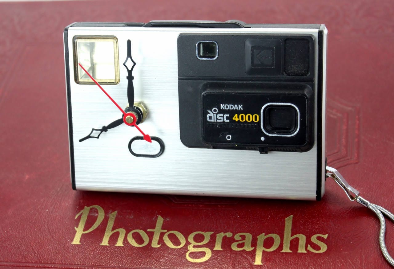 LightAndTimeArt Camera clocks Back to the 80s, Kodak Disc 4000, Lost in time, Camera Clock