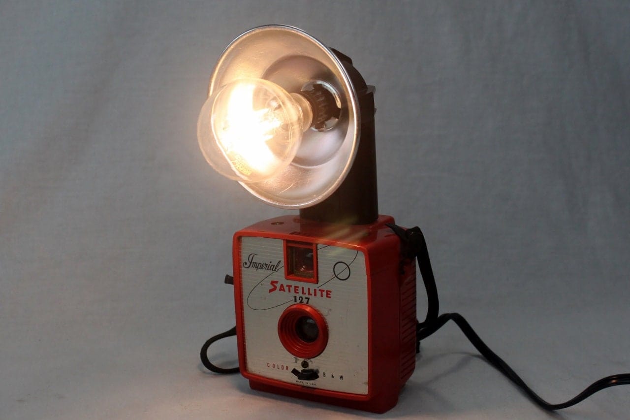 LightAndTimeArt Lamps Vintage Accent Reading Lamp  - Imperial Satellite 127