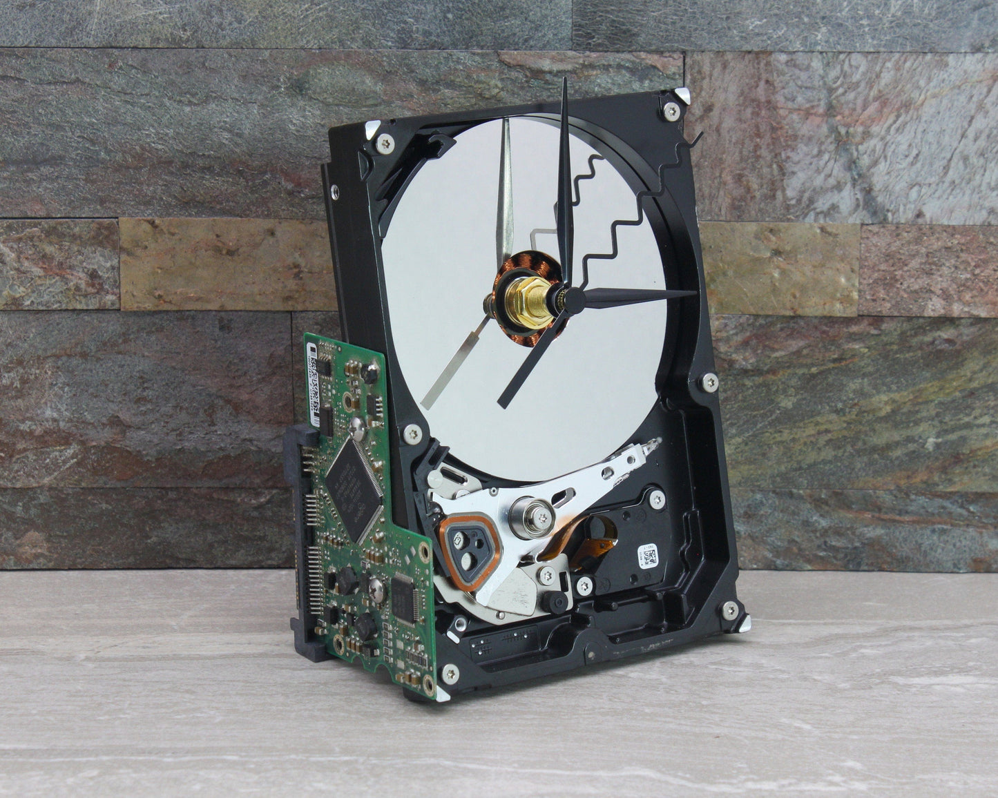 LightAndTimeArt Harddrive Clock Upcycled Black & Silver Open Center Hard Drive Clock - Modern Desk Clock - Gift for geeks, nerds, office, new job gift, industrial IT design