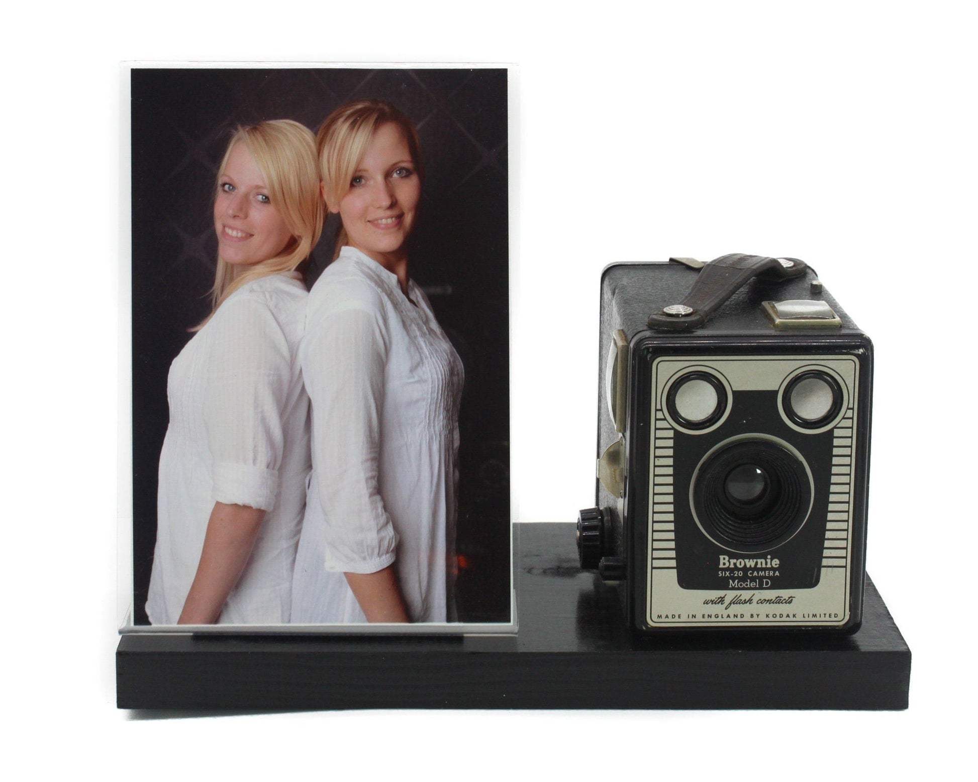 LightAndTimeArt Picture Frames Vintage Camera Picture Frame - Kodak Brownie Six-20 Model D Camera
