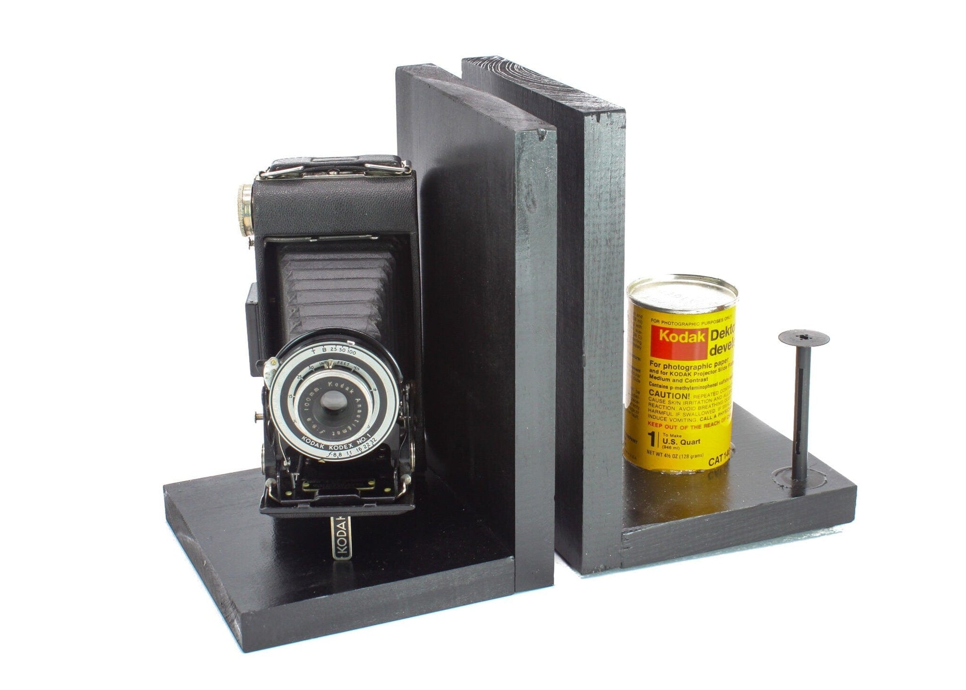LightAndTimeArt Bookends Vintage Kodak JR Six-20 Series III Camera, Antique Decorative Bookends, DVD Holder, Home Theater & Movie Room Decor, Movie Maker Gift