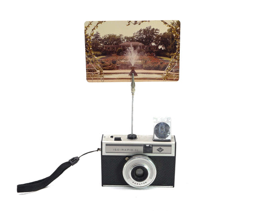 LightAndTimeArt Photo Holder Vintage Camera Photo Holder - Agfa Isoflash-Rapid C- travel-themed wedding décor