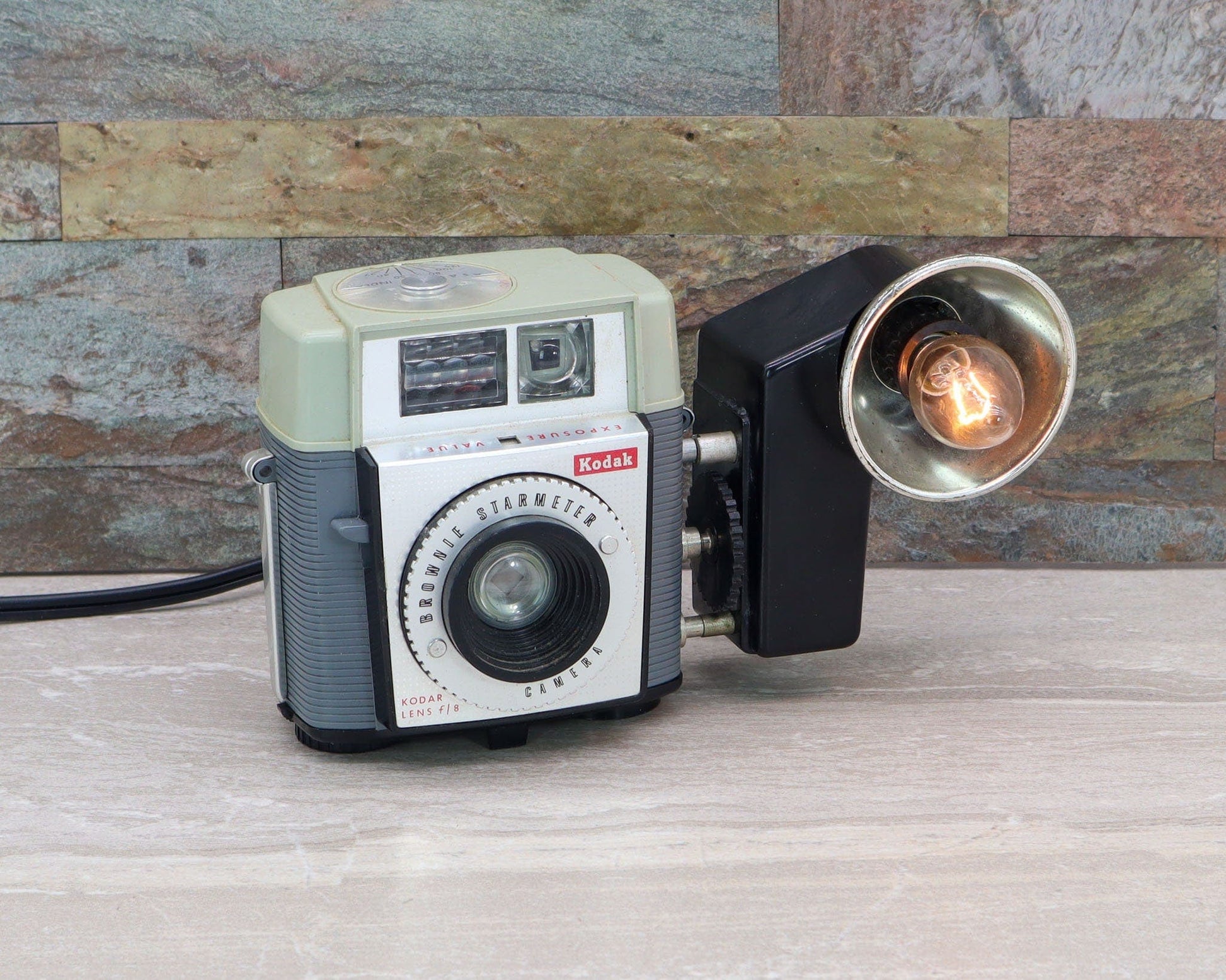 LightAndTimeArt Camera Lamp Small Accent Lamp - Vintage Kodak Brownie Starmeter / Starmatic Cameras