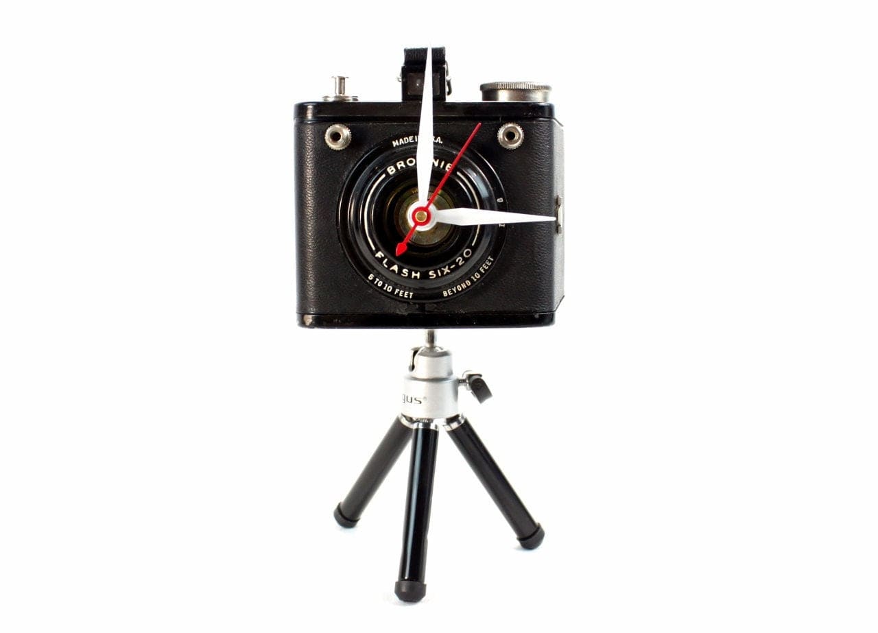 LightAndTimeArt Camera clocks Vintage Tripod Desk Clock, Brownie Flash Six-20/16 White Hands, Repurposed Vintage Camera, eco-friendly retirement gift