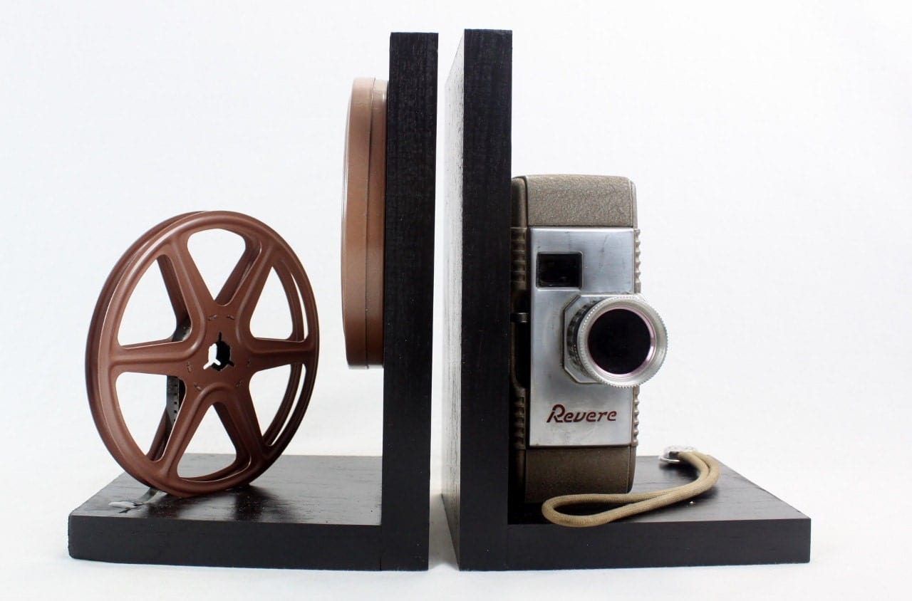 LightAndTimeArt Bookends Vintage Movie Camera Bookends - DVD Holder - Revere 8 Model 50 - Movie Theater Décor - gift for movie maker actor actress